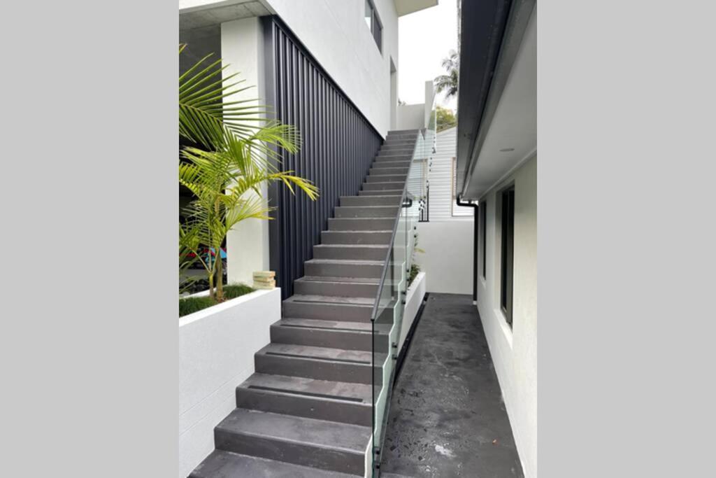 Quiet Private Getaway, Private Gym Walk 2 Beach Apartment Terrigal Exterior foto